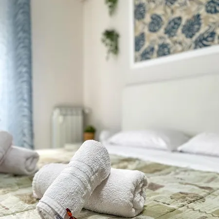 Home In Town - City Life Near San Siro Stadium Metropolitana M1 - M5-2